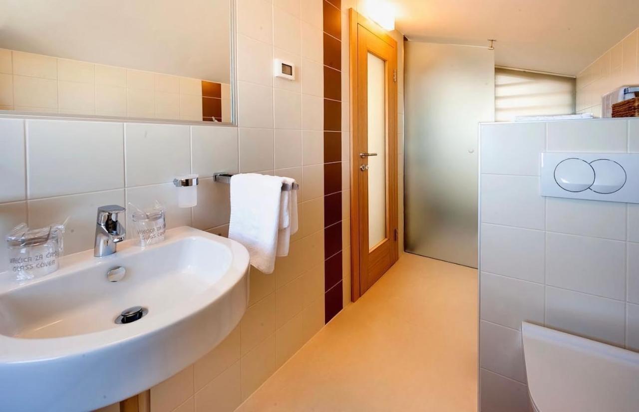 Boutique Wrungel Hotel Vrsar Luaran gambar