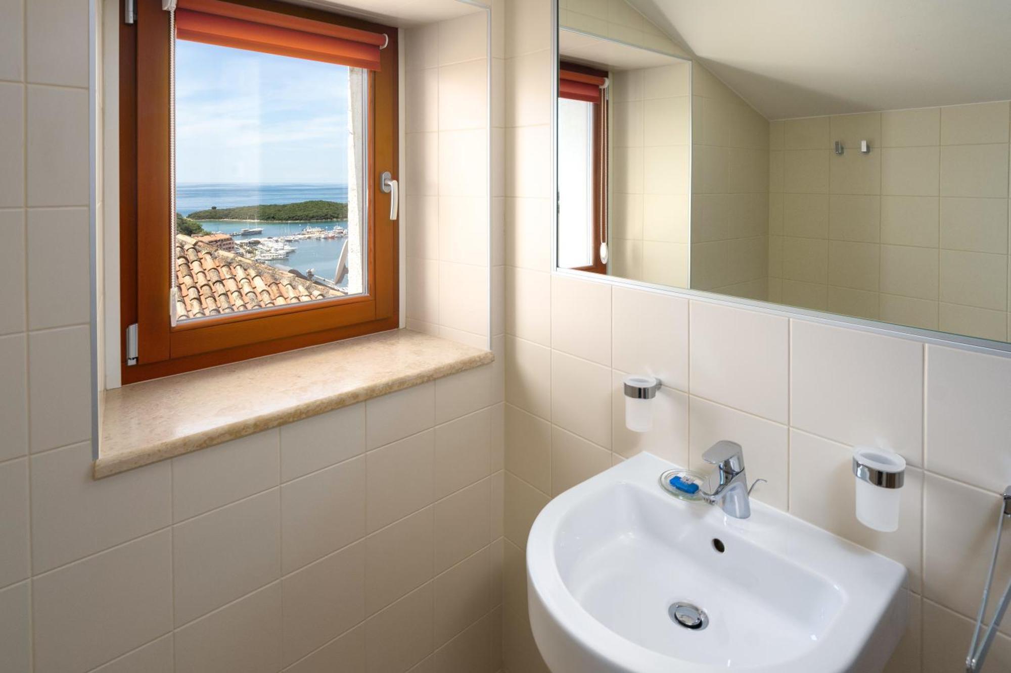 Boutique Wrungel Hotel Vrsar Luaran gambar